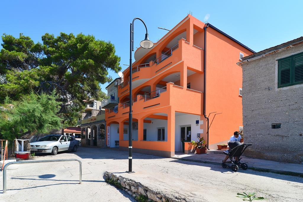 Apartments Juka Hvar Town Luaran gambar