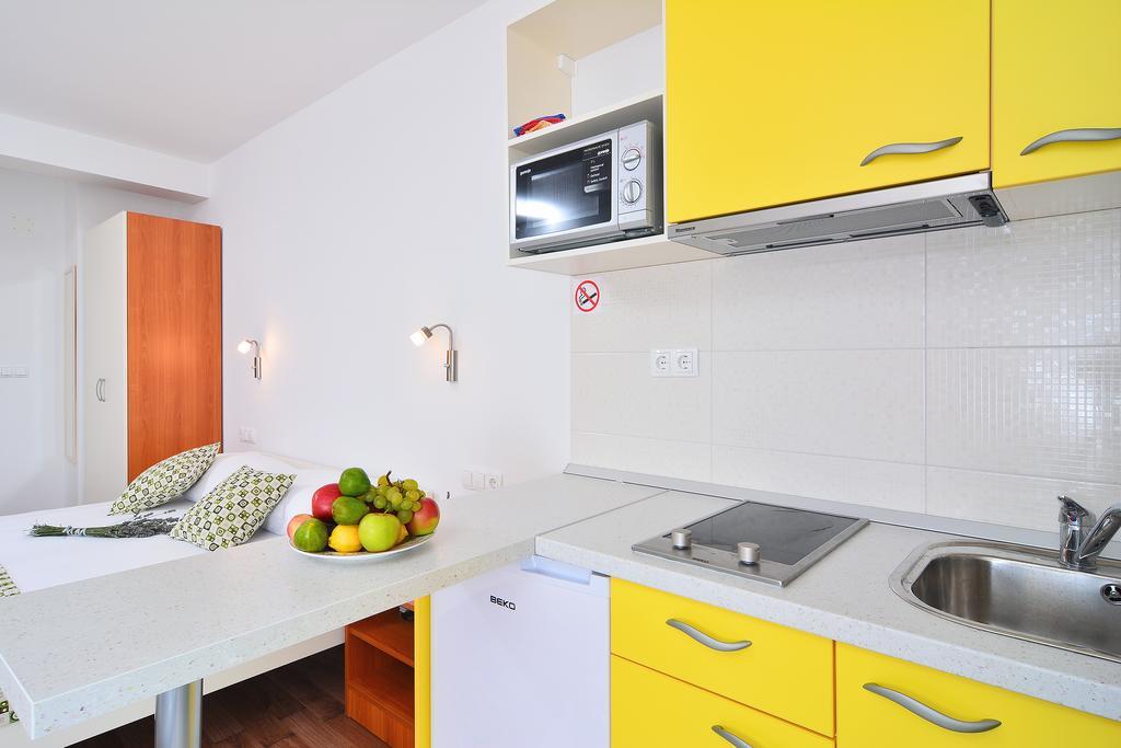 Apartments Juka Hvar Town Luaran gambar