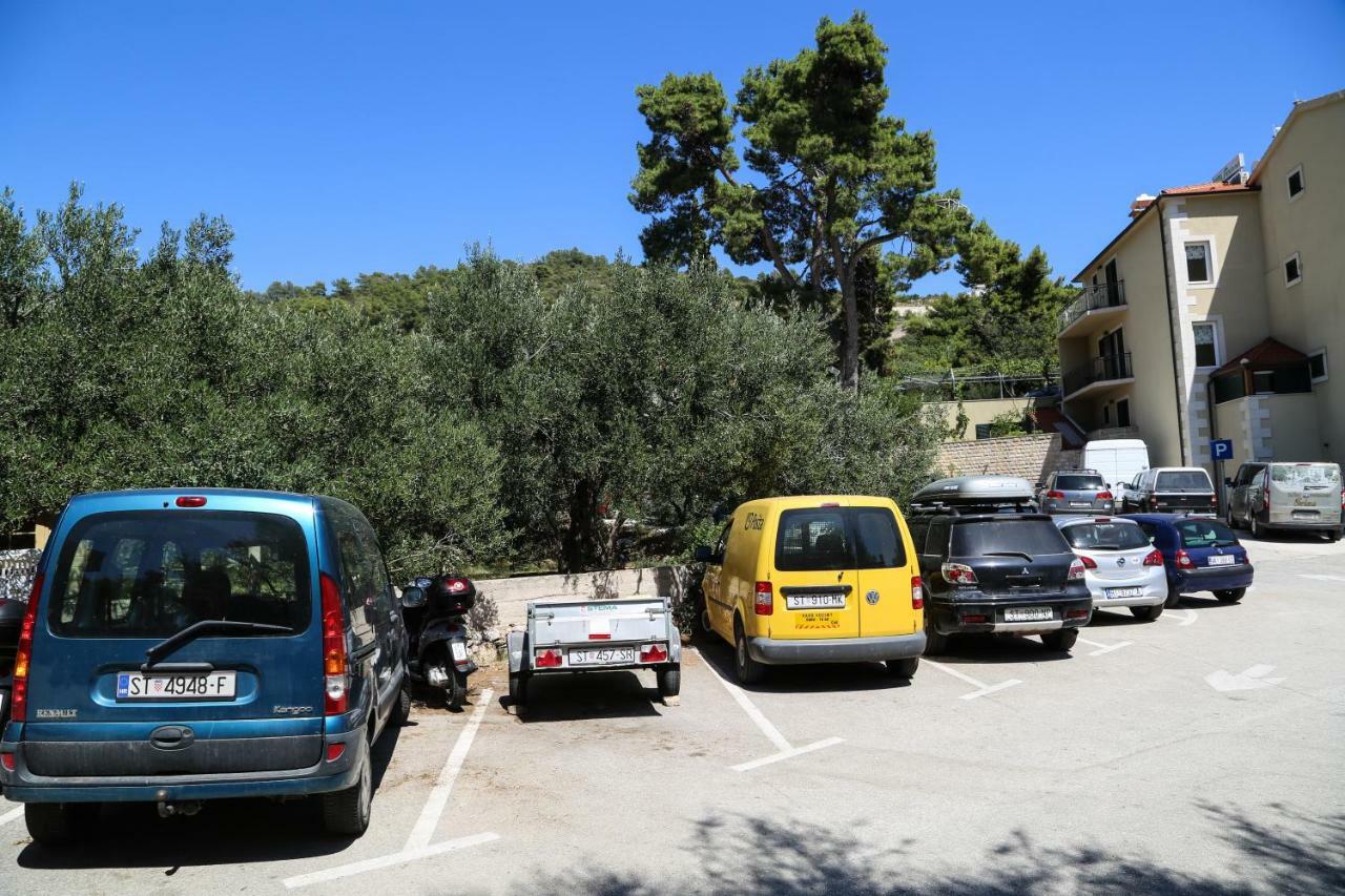 Apartments Juka Hvar Town Luaran gambar